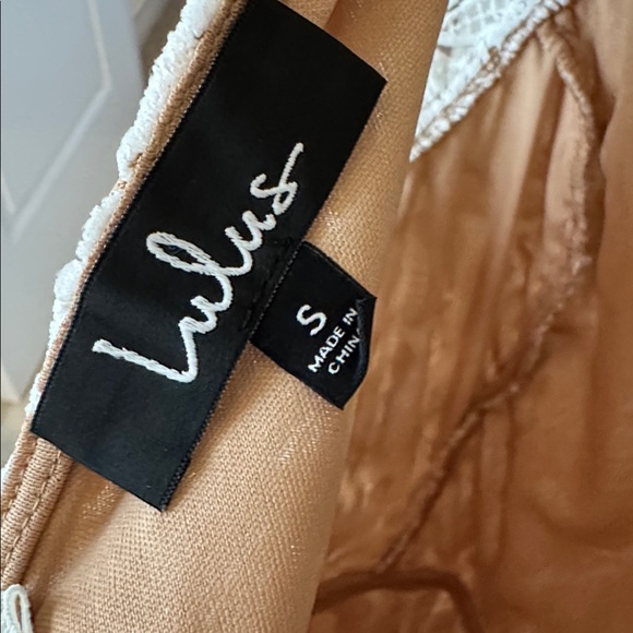 Lulu's Right Sheer Right Now White Lace Midi Sheath Dress Small NWT - Picture 4 of 6